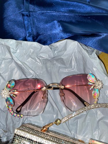 Fashon Vinage Sqaure Luxury Glasses Rimless Rhinestone Sunglasses photo review